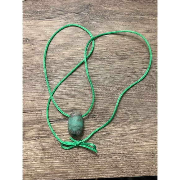 Green Agate Stone on Satin Cord, NEW, Handmade, Artisan - Picture 3 of 3
